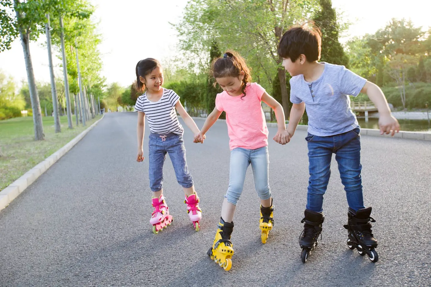Kids skate training any age abu dhabi roller 