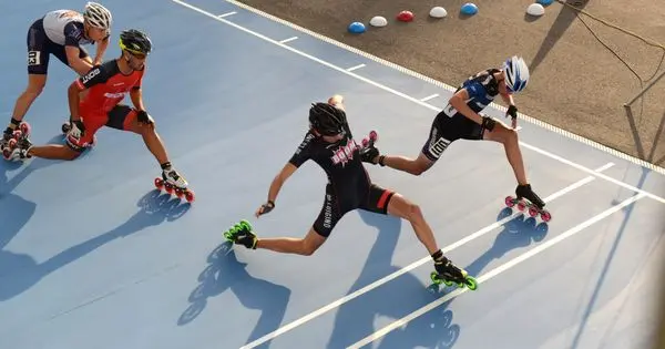 speed skating finish track